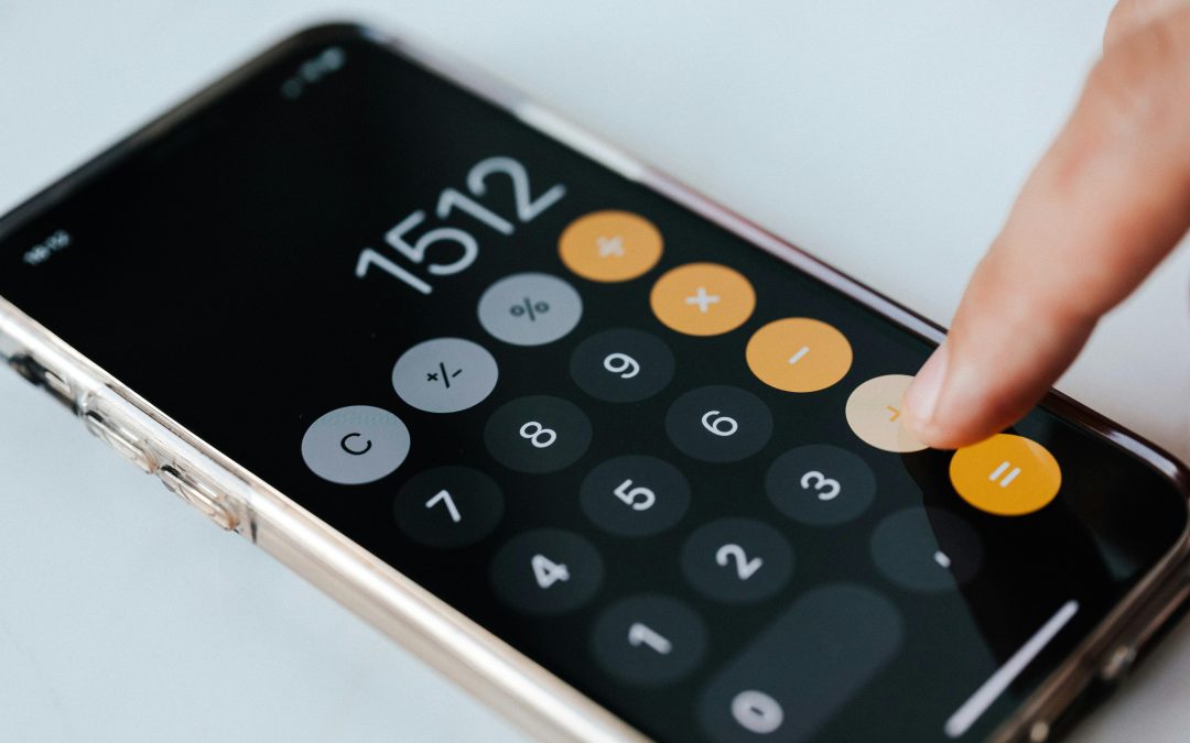Photo by Photo By: Kaboompics.com: https://www.pexels.com/photo/close-up-photo-of-calculator-display-on-a-smartphone-4386326/